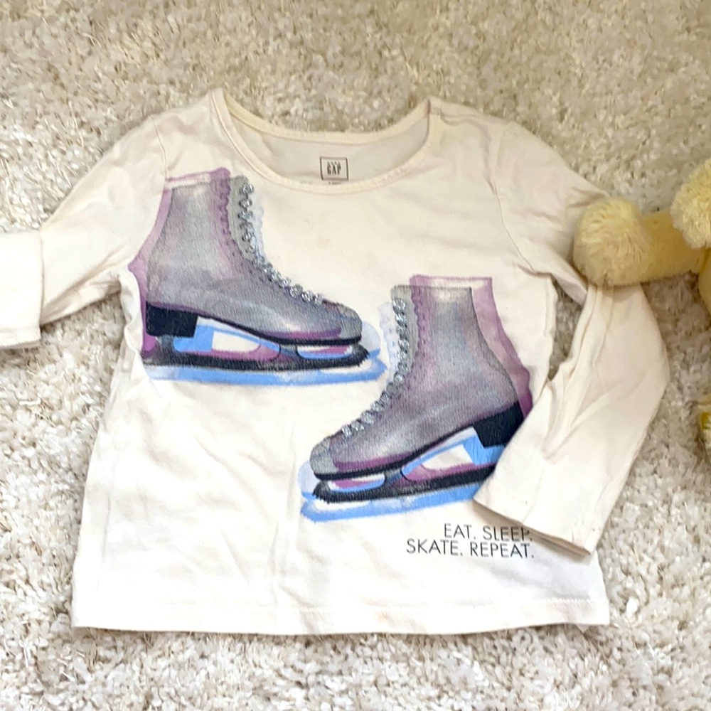baby Gap long sleeve tee 3T